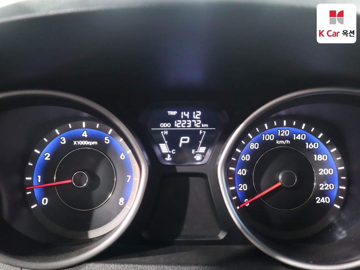 هيونداي إلانترا 2012 - صورة 5