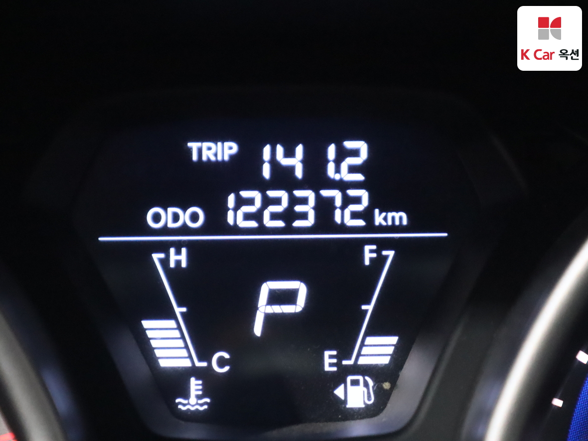 هيونداي إلانترا 2012 - صورة 4