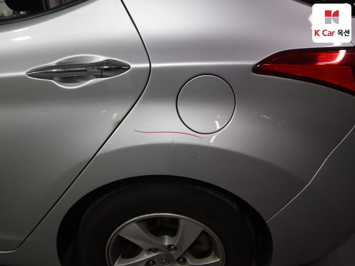 هيونداي إلانترا 2012 - صورة 37