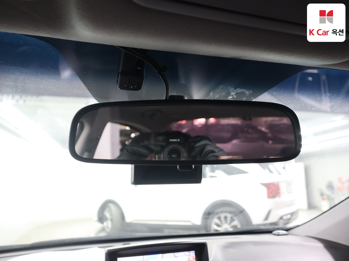 هيونداي إلانترا 2012 - صورة 13