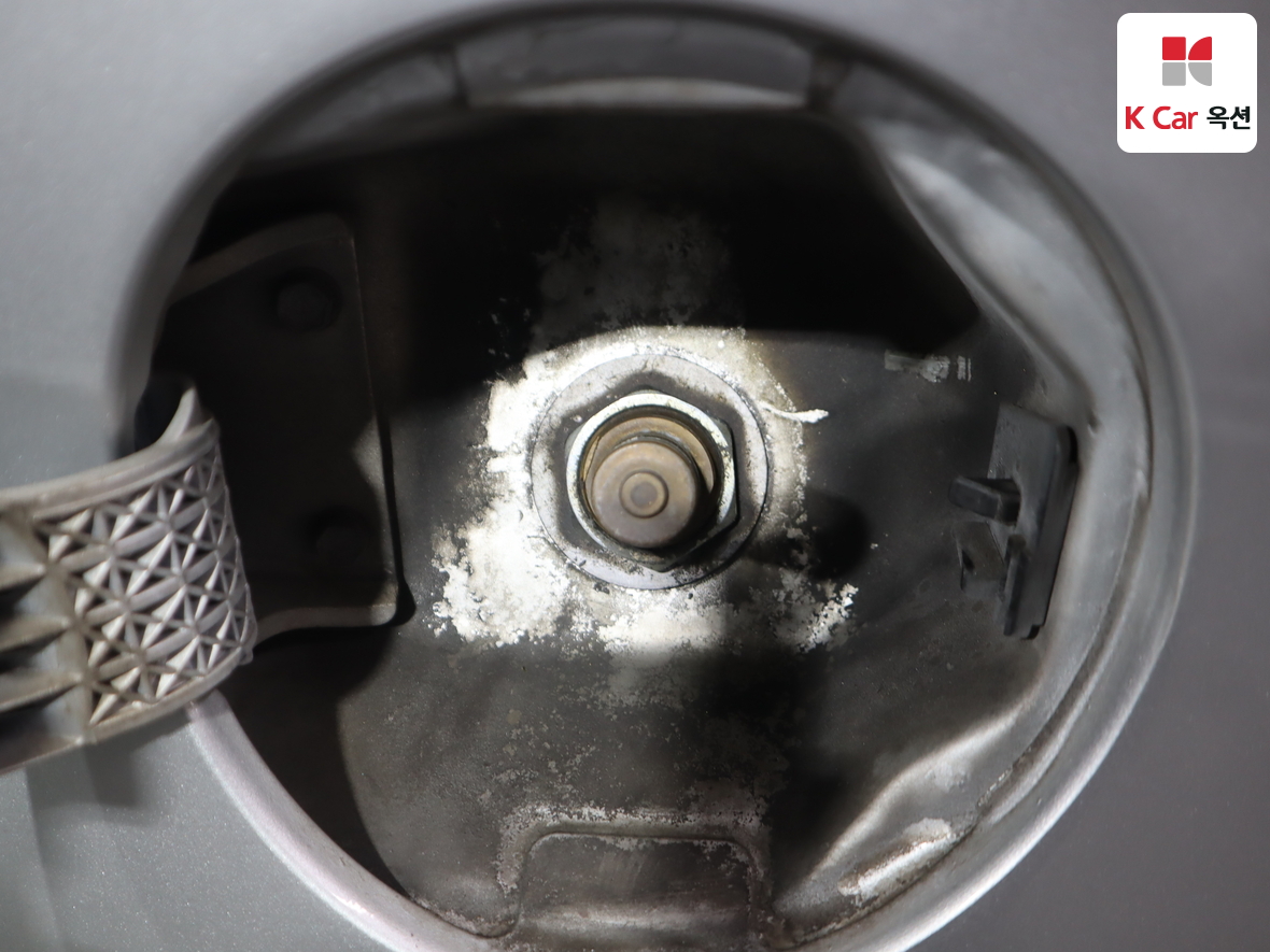 هيونداي إلانترا 2012 - صورة 24