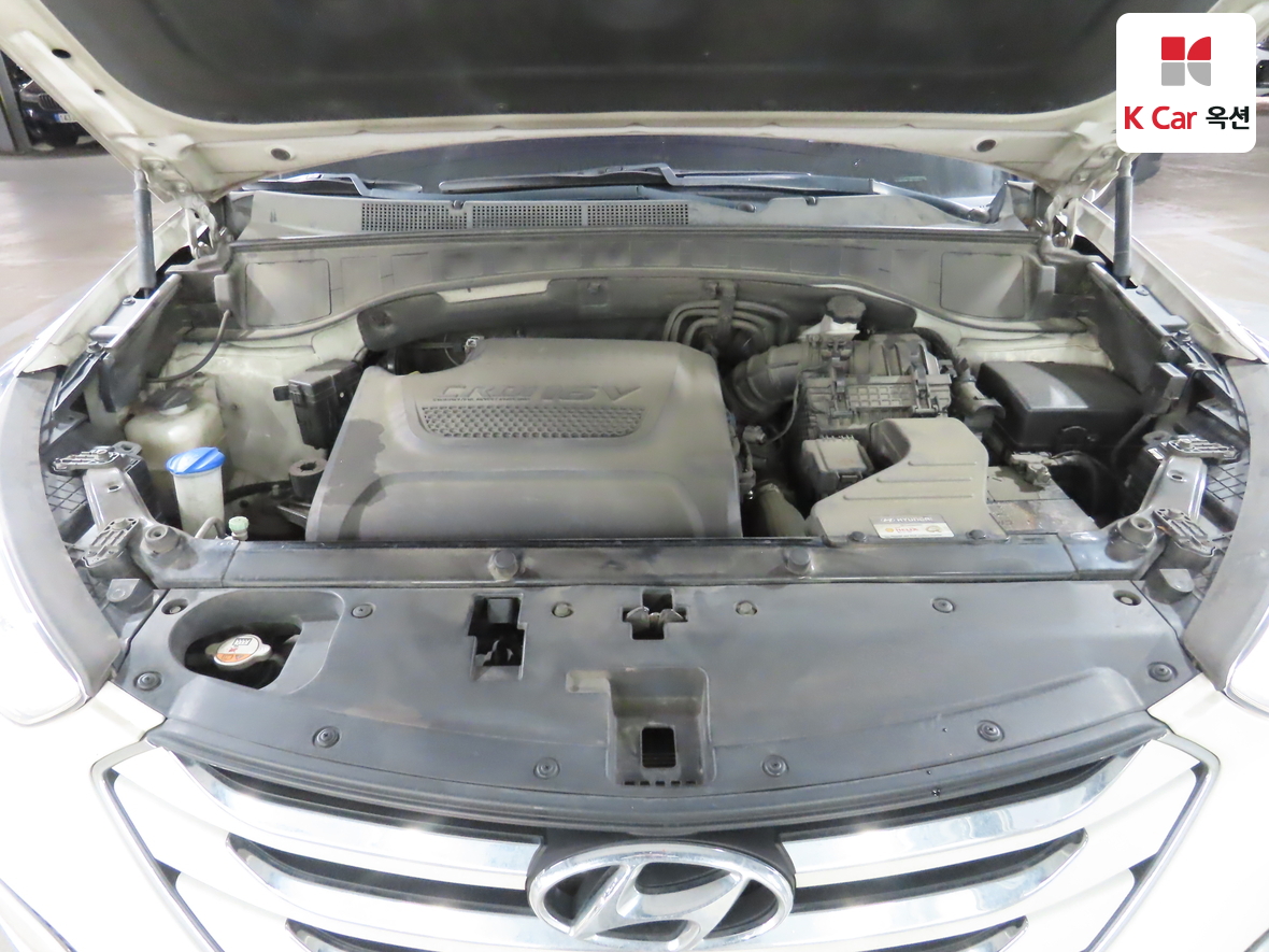 Hyundai Santa Fe 2013 - Image 35