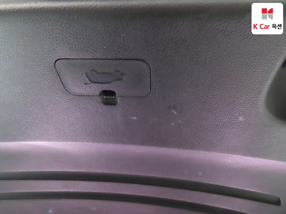 Hyundai Santa Fe 2013 - Image 28