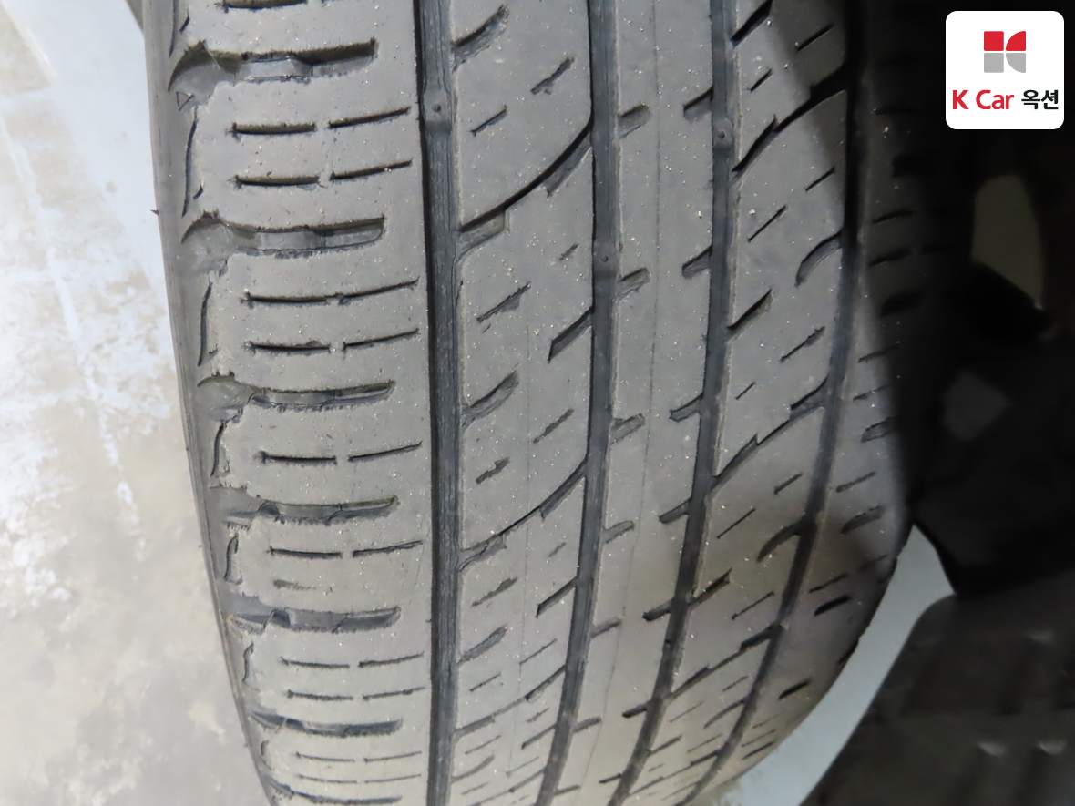 Hyundai Santa Fe 2013 - Image 34