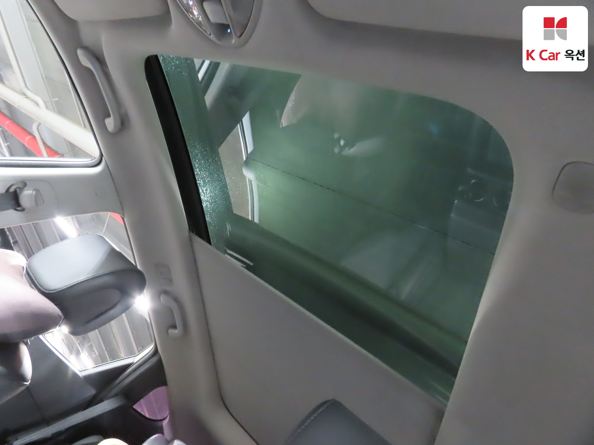 Hyundai Santa Fe 2013 - Image 21