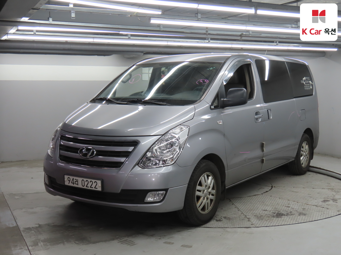Hyundai Grand Starex 2018 - Image 1