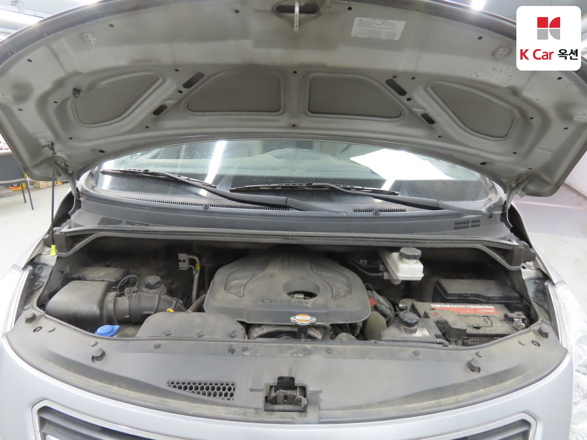 Hyundai Grand Starex 2018 - Image 29