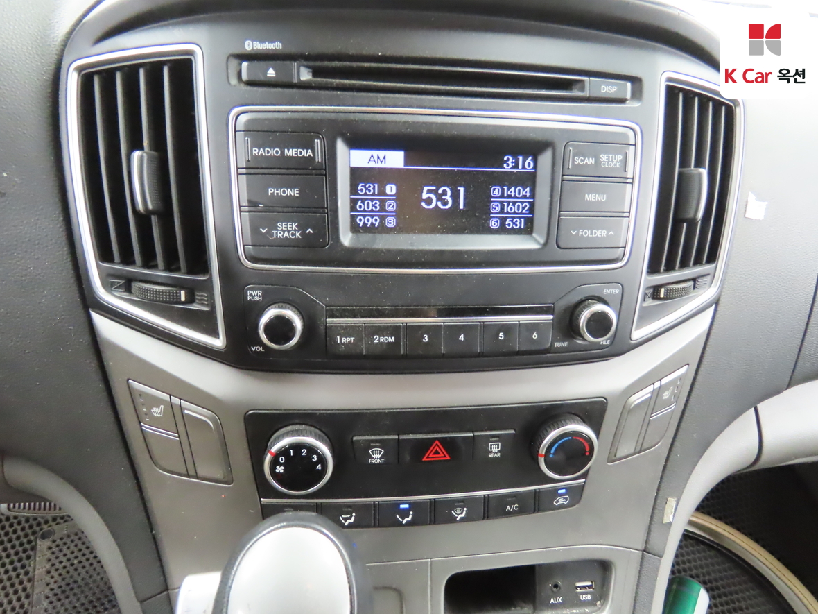 Hyundai Grand Starex 2018 - Image 15