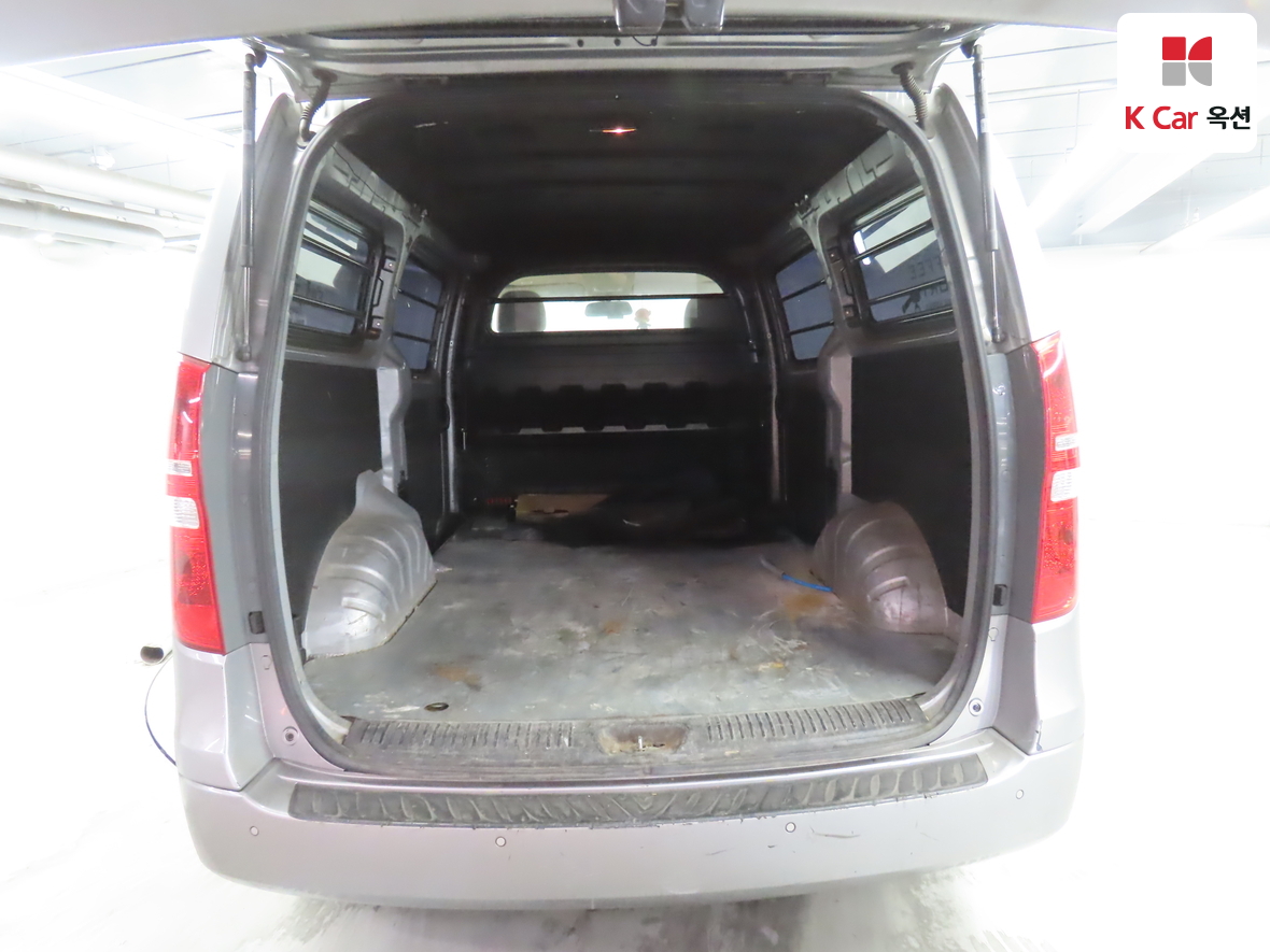 Hyundai Grand Starex 2018 - Image 23