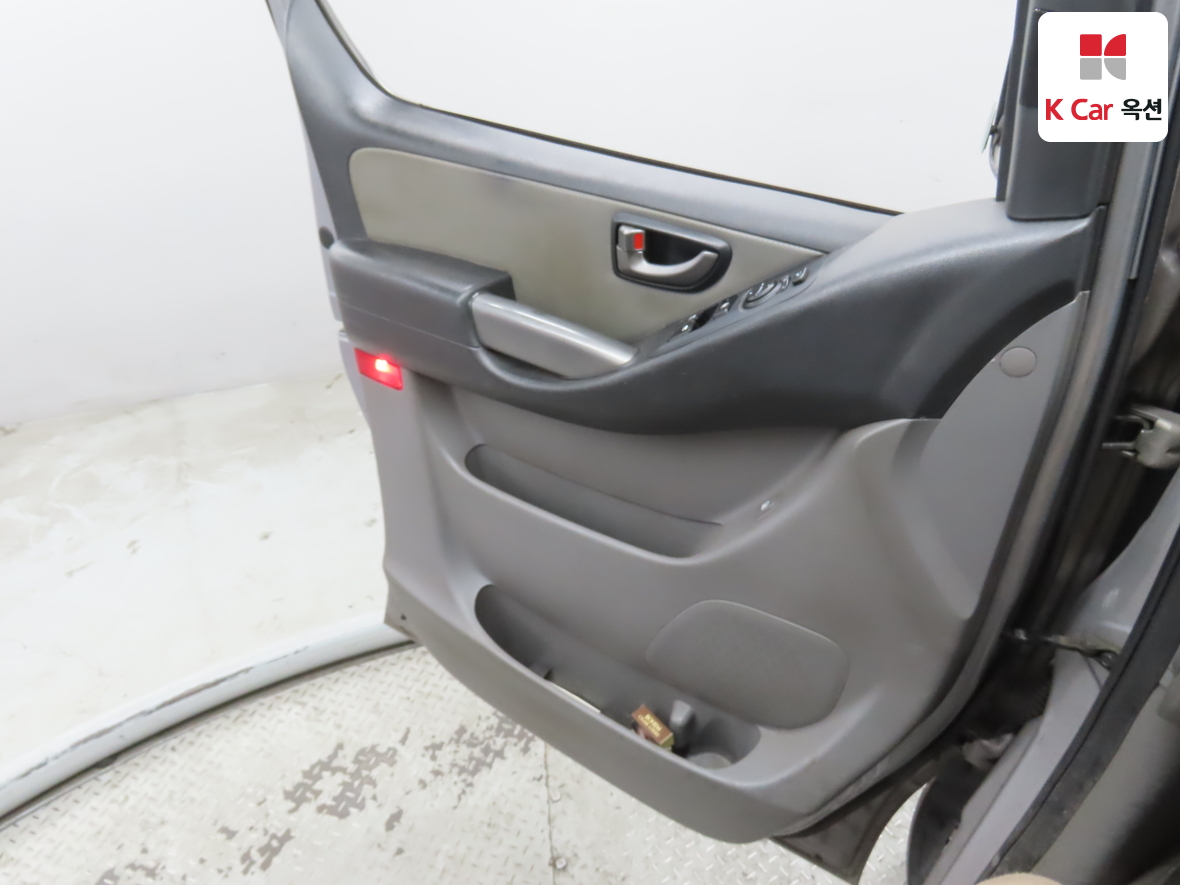 Hyundai Grand Starex 2018 - Image 8