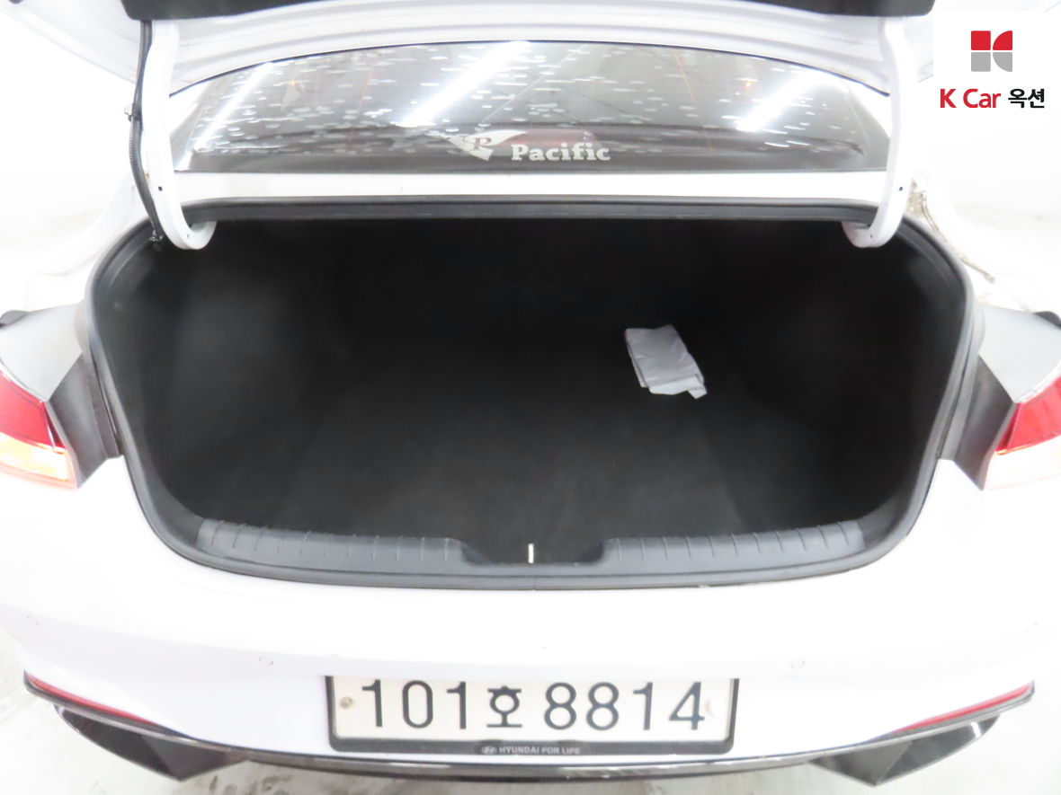 هيونداي إلانترا 2021 - صورة 25