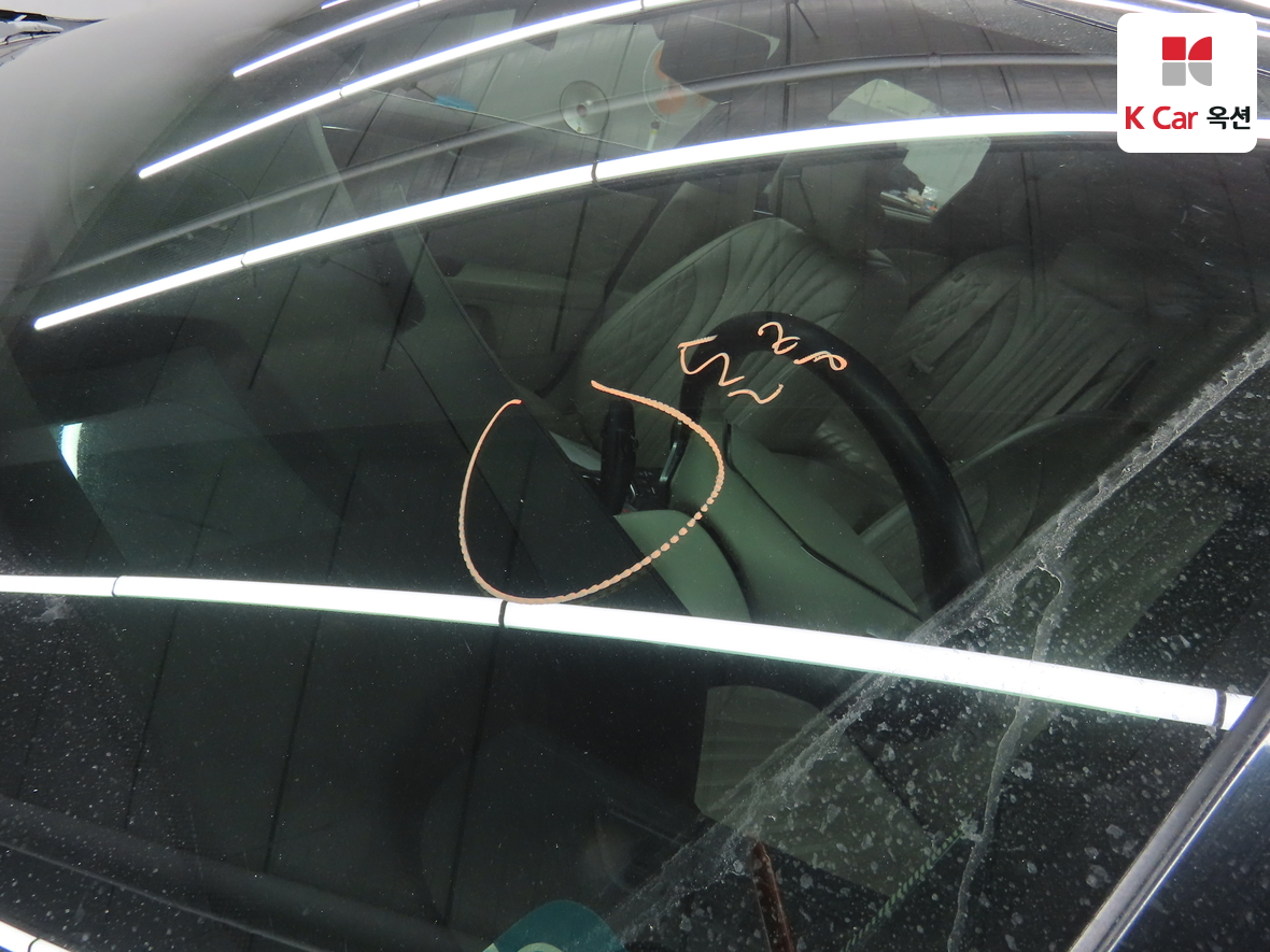 Kia K8 2022 - Image 35