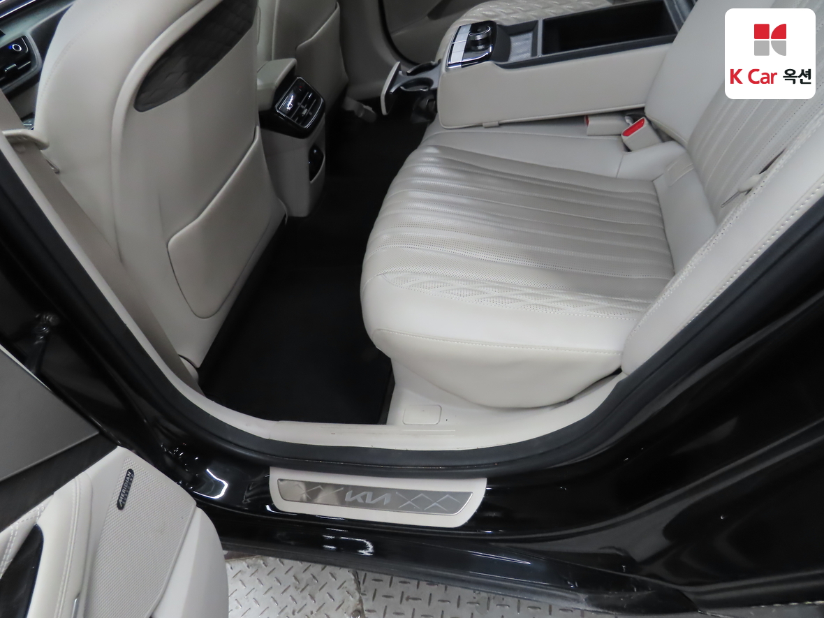 Kia K8 2022 - Image 23