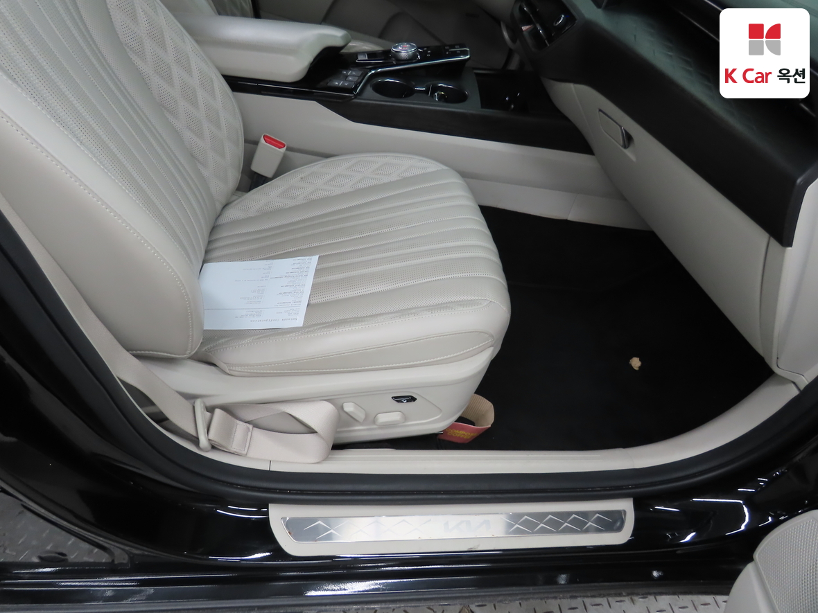 Kia K8 2022 - Image 31