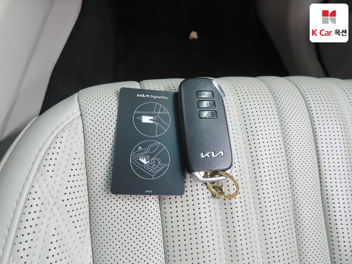Kia K8 2022 - Image 17