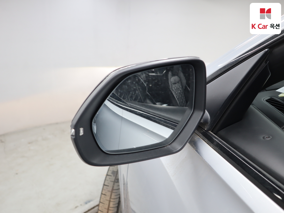 아우디 Q8 2022 - 이미지 23