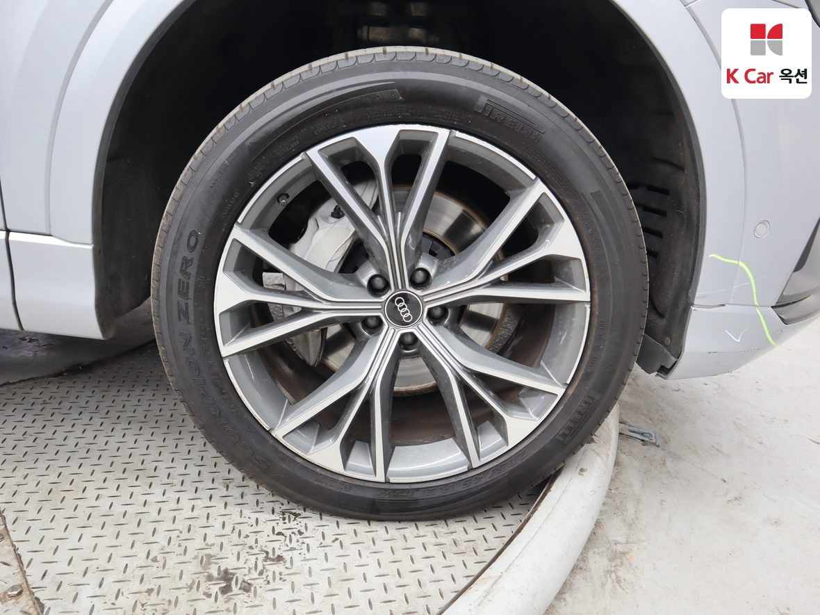 아우디 Q8 2022 - 이미지 51