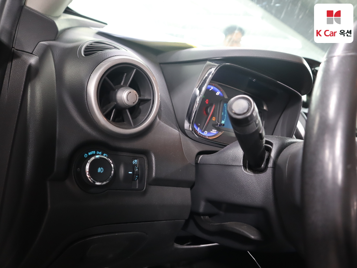 جنرال موتورز كوريا تراكس 2016 - صورة 9