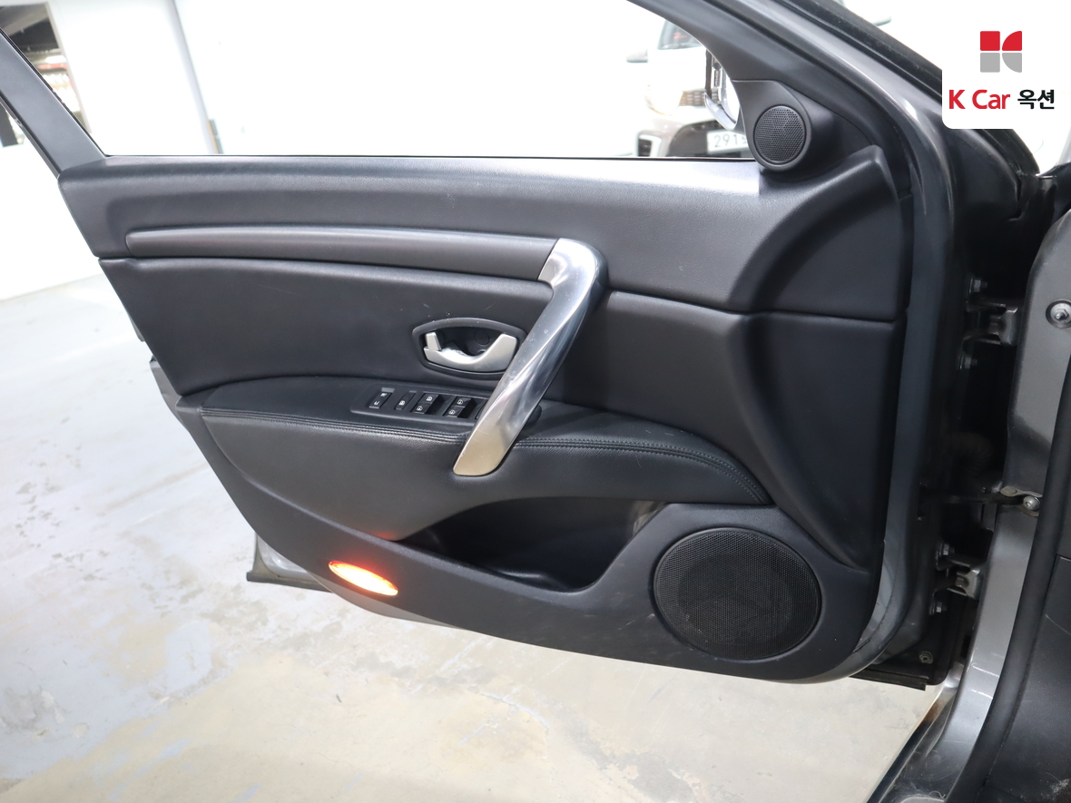 르노삼성자동차 SM7 2016 - 이미지 8