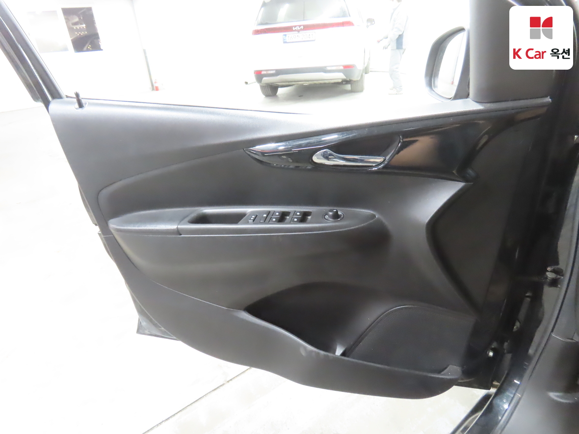 جنرال موتورز كوريا سبارك 2016 - صورة 8