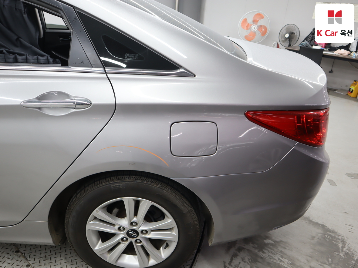 Hyundai Sonata 2010 - Image 37