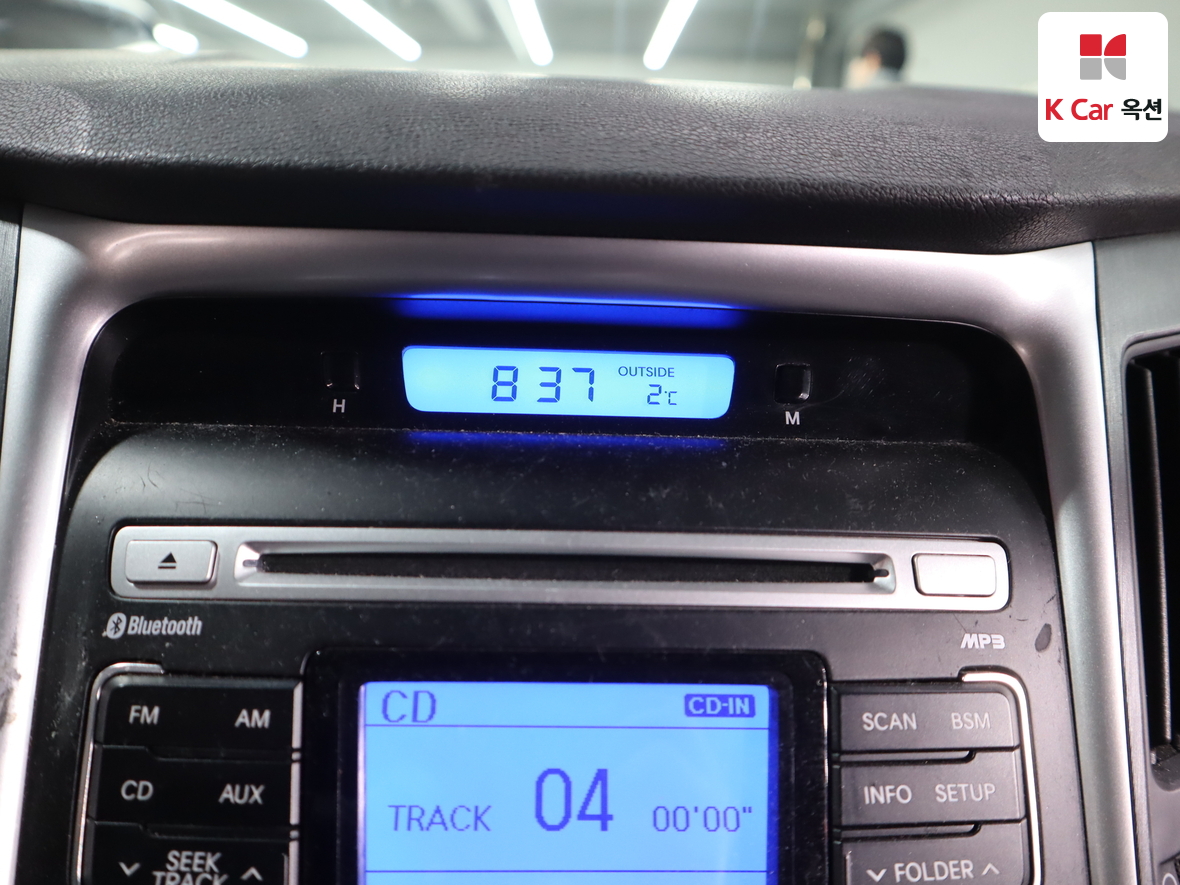 Hyundai Sonata 2010 - Image 14