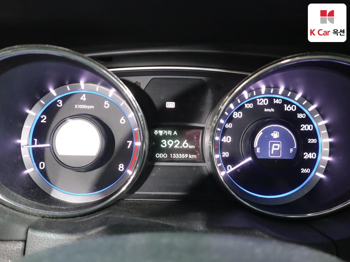 Hyundai Sonata 2010 - Image 5