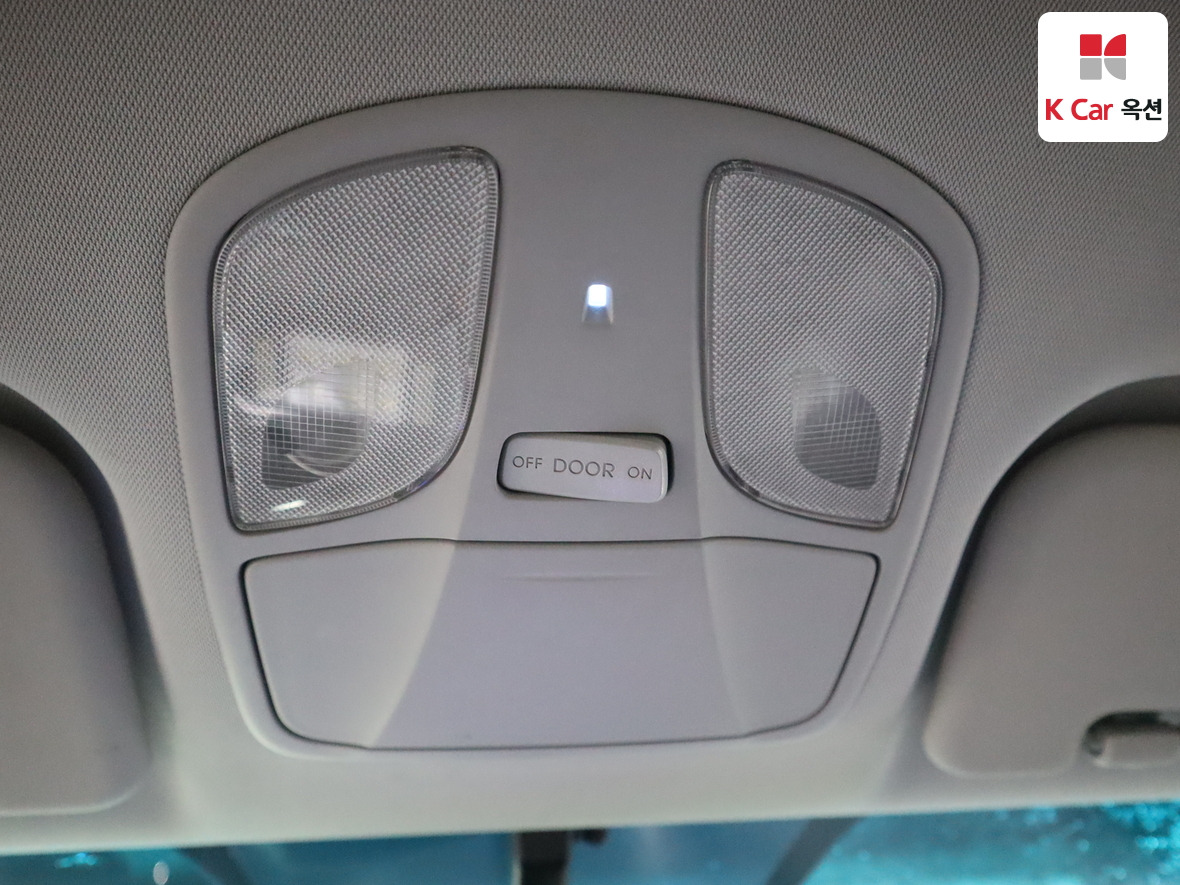 Hyundai Sonata 2010 - Image 12