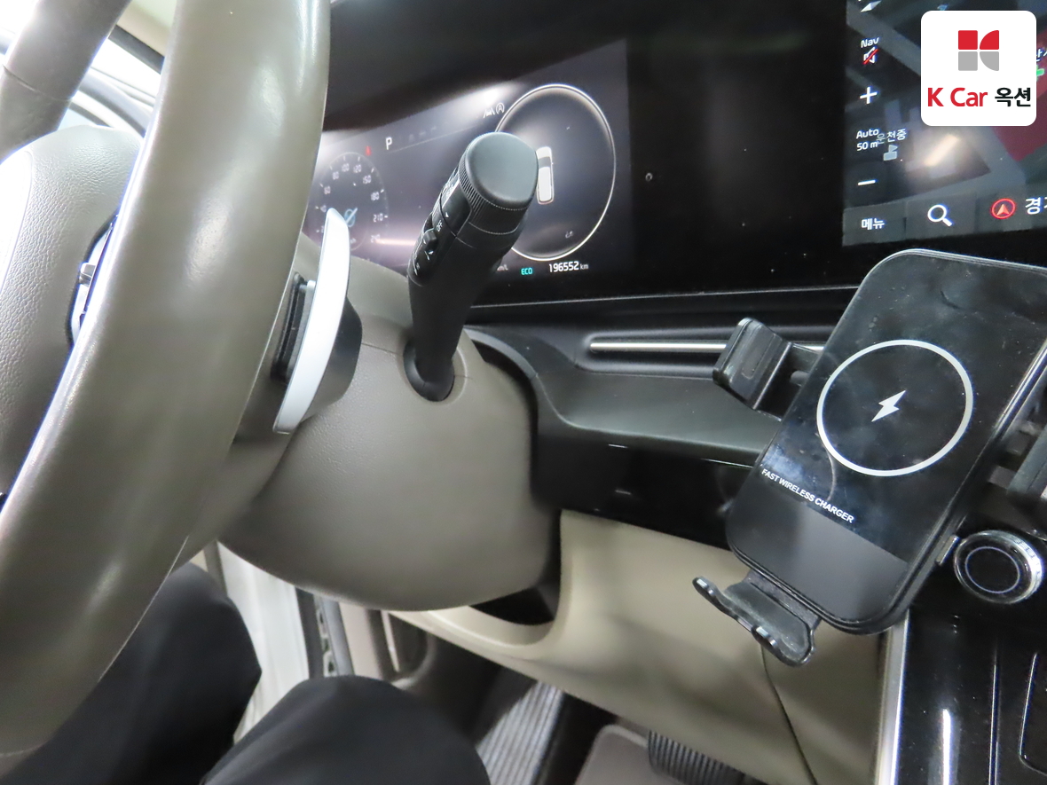 Kia Carnival 2021 - Image 11