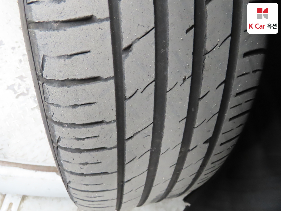 Kia Carnival 2021 - Image 31