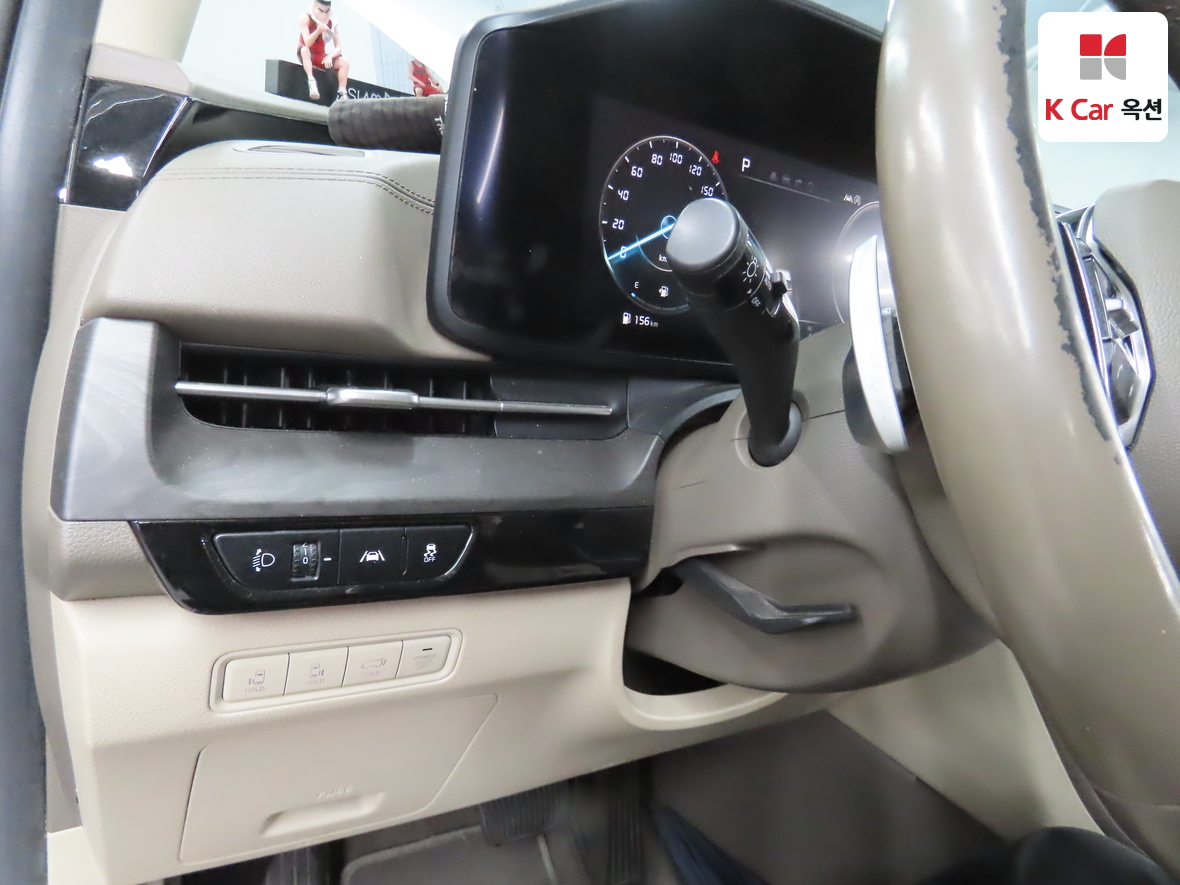 Kia Carnival 2021 - Image 9