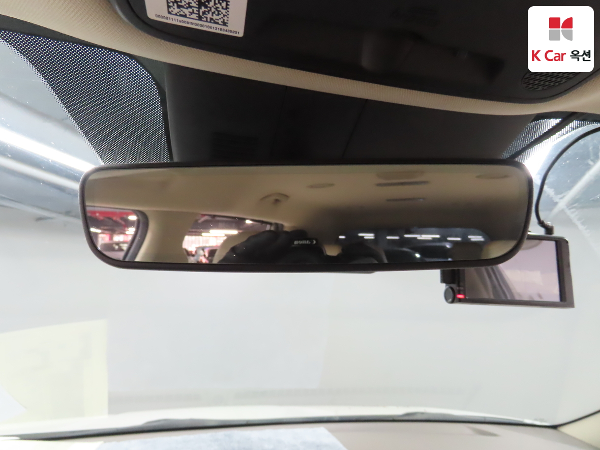 Kia Carnival 2021 - Image 13