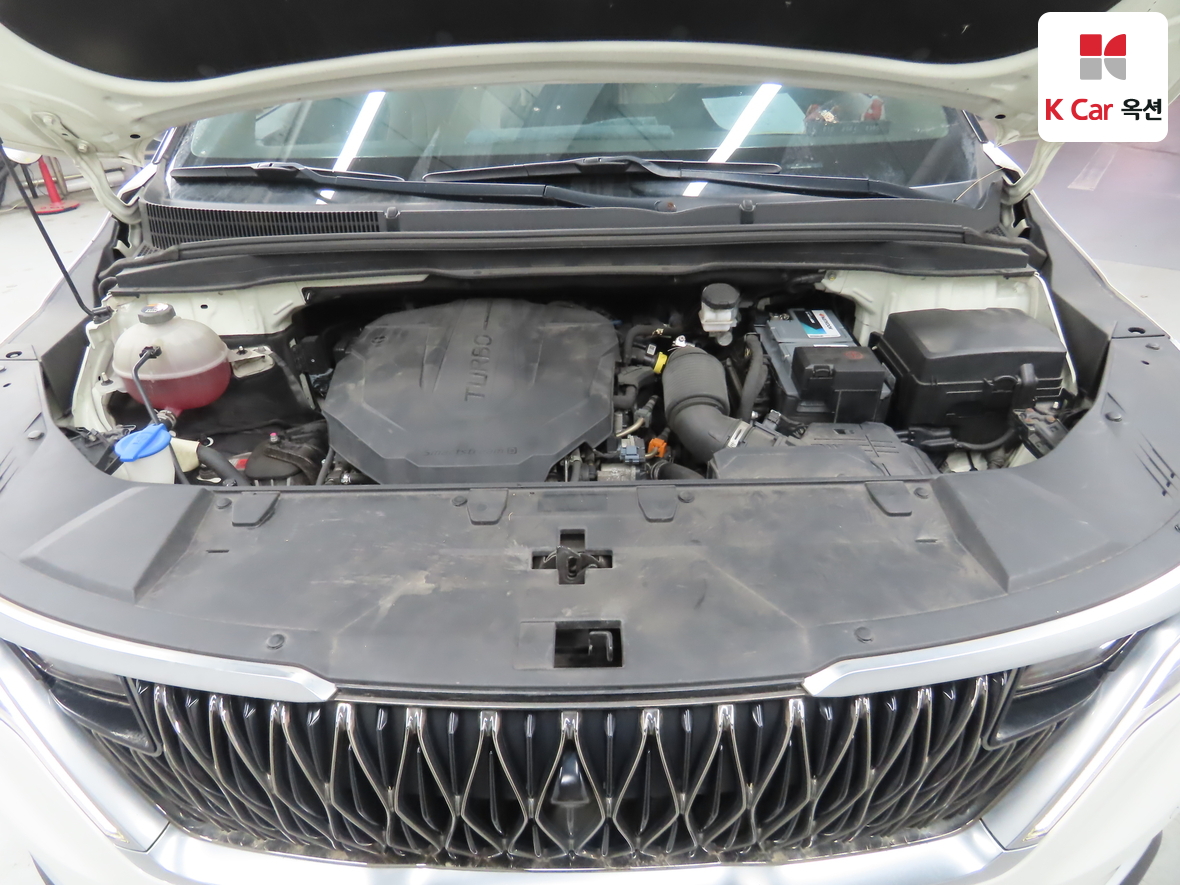 Kia Carnival 2021 - Image 32