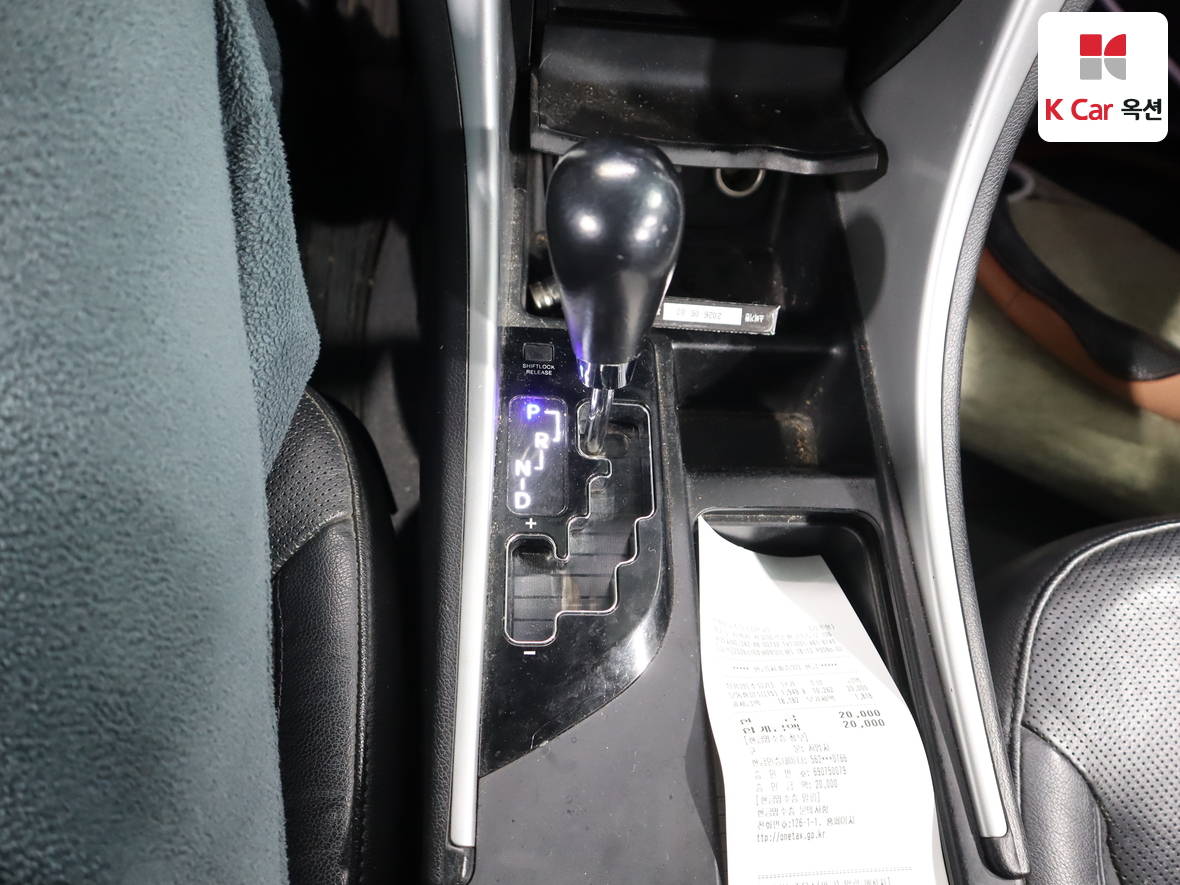 Hyundai Sonata 2010 - Image 16