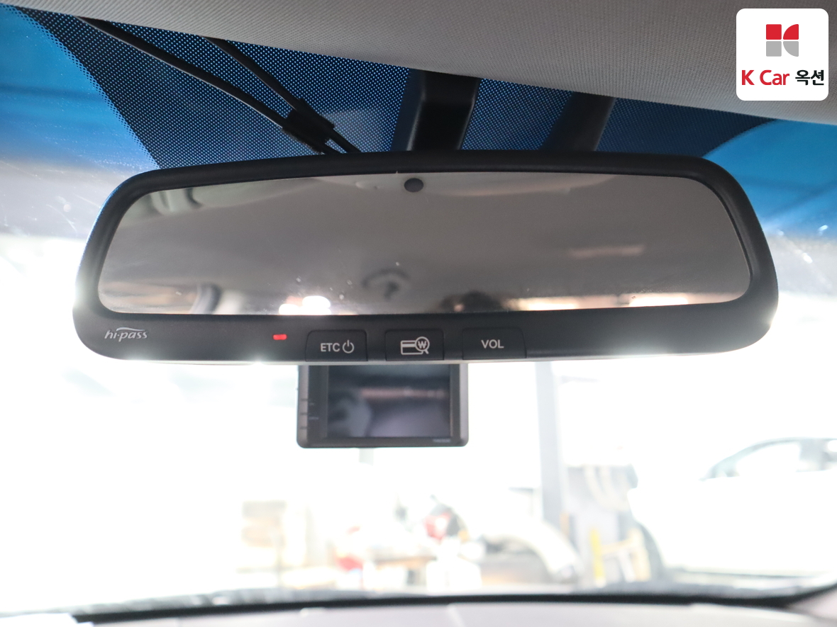 Hyundai Sonata 2010 - Image 13