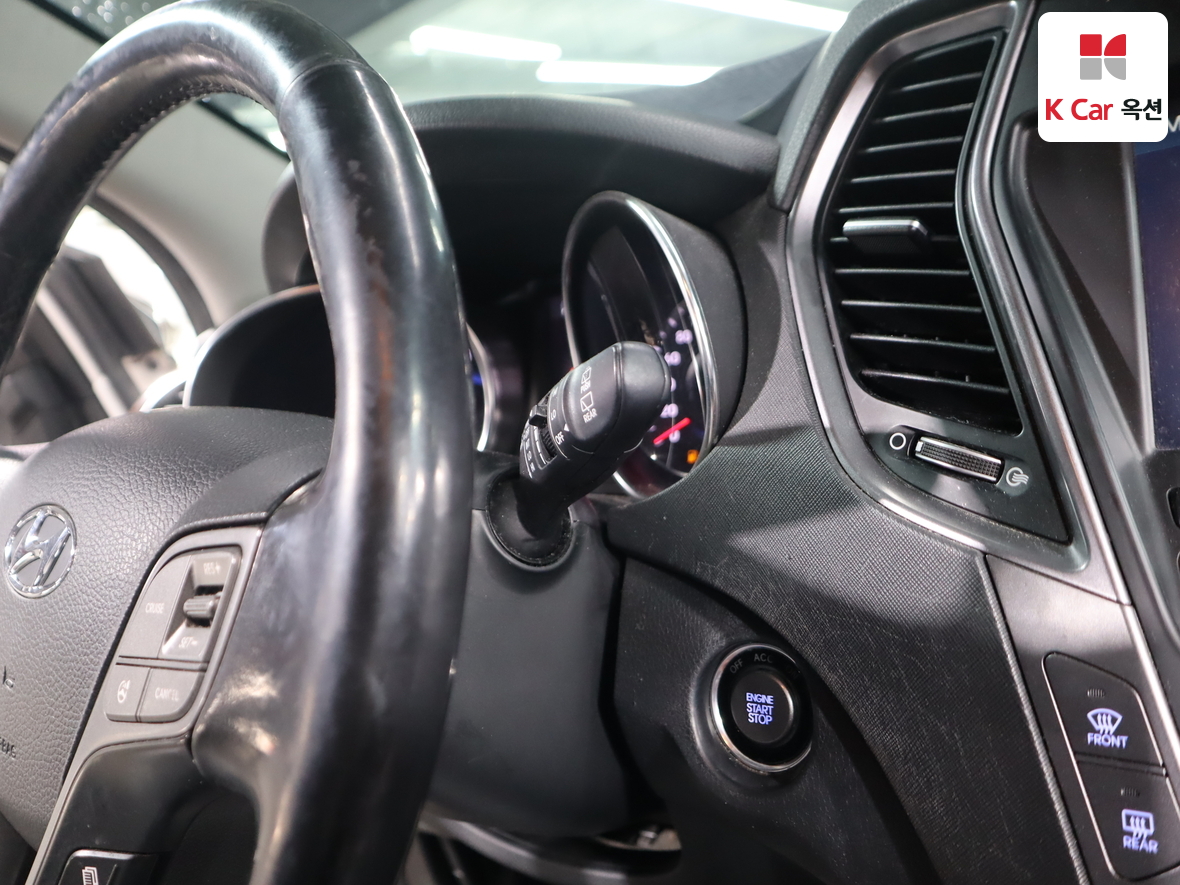 Hyundai Santa Fe 2013 - Image 11