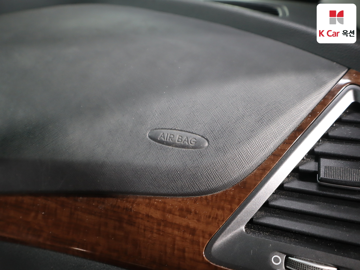 Hyundai Santa Fe 2013 - Image 34