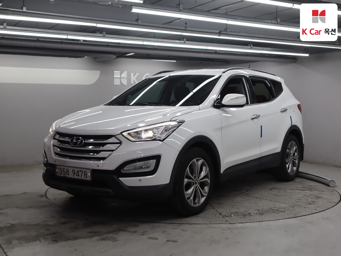 Hyundai Santa Fe 2013 - Image 1