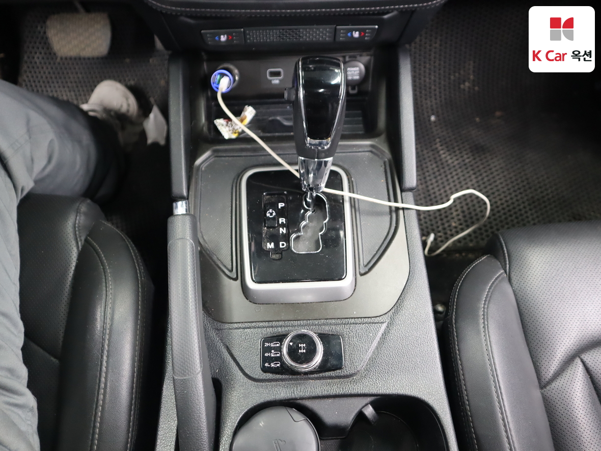 KG Mobility Rexton Sports 2019 - Image 17