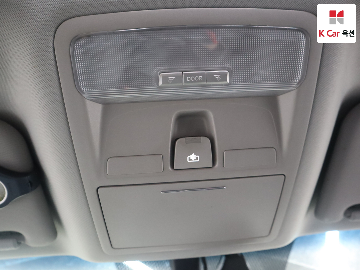 KG Mobility Rexton Sports 2019 - Image 12