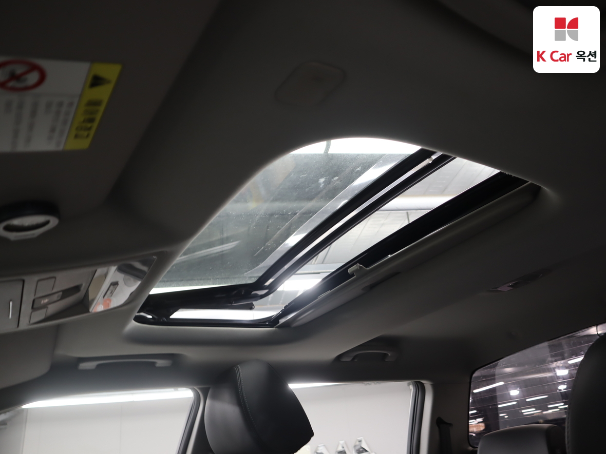 KG Mobility Rexton Sports 2019 - Image 23