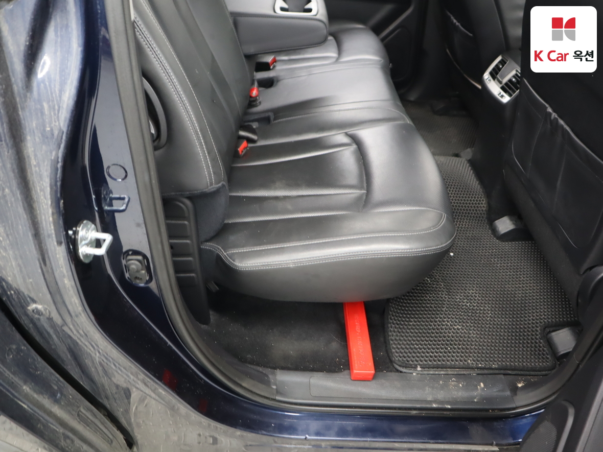 KG Mobility Rexton Sports 2019 - Image 30