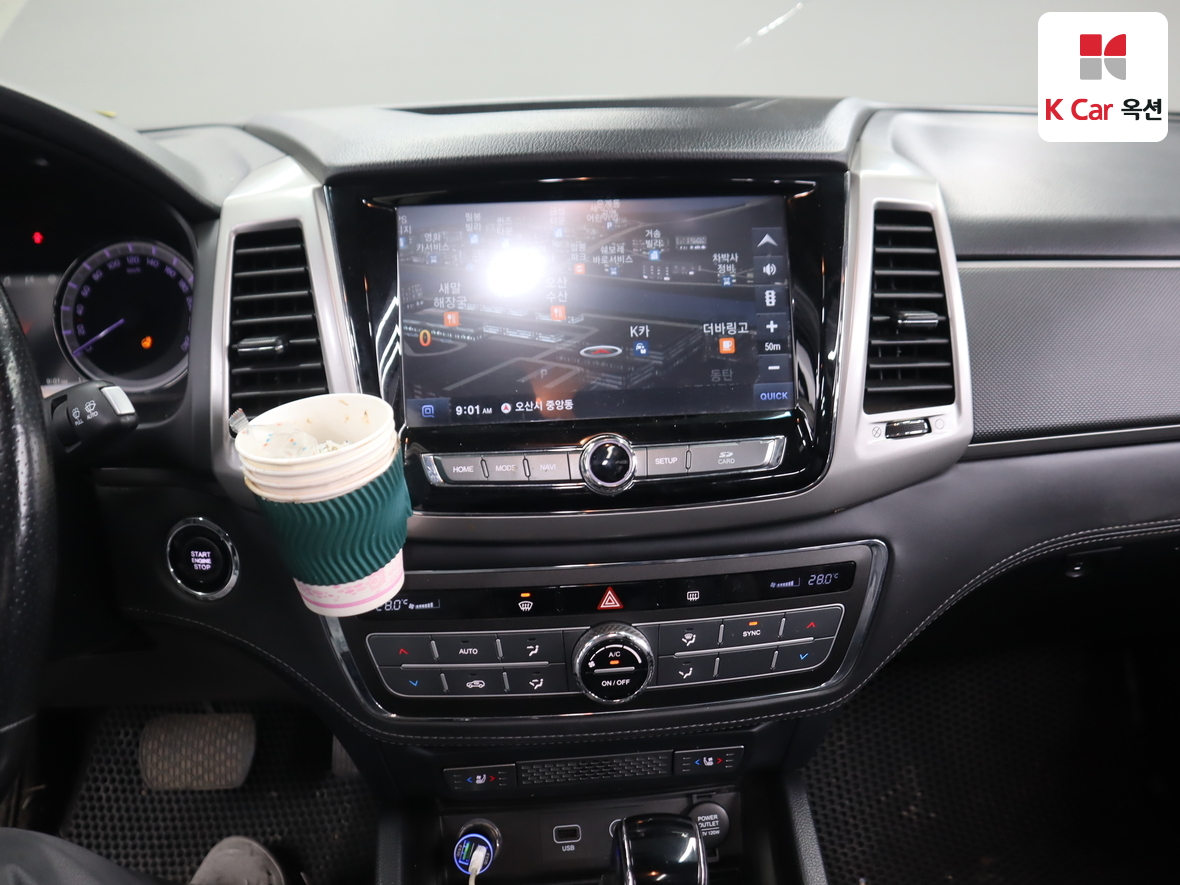 KG Mobility Rexton Sports 2019 - Image 6