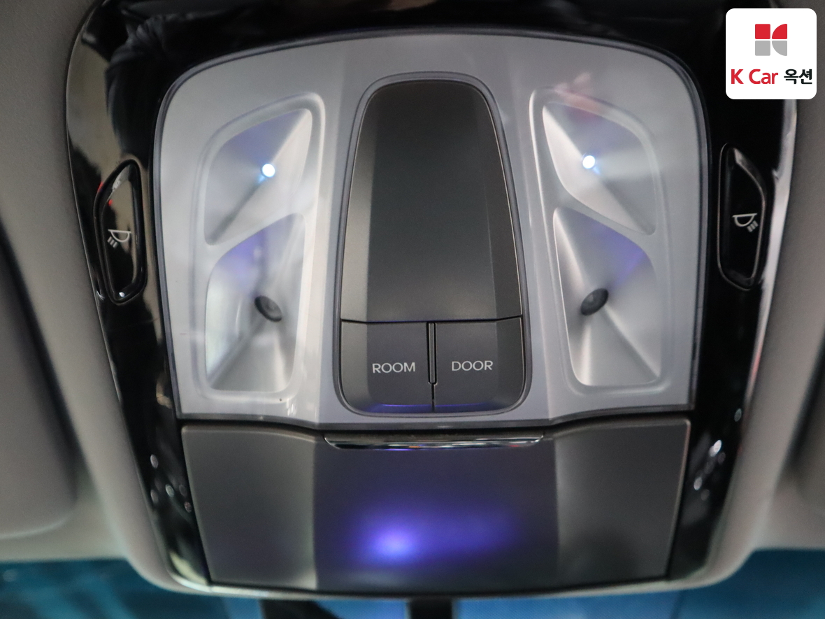 Hyundai AZERA 2012 - Image 12