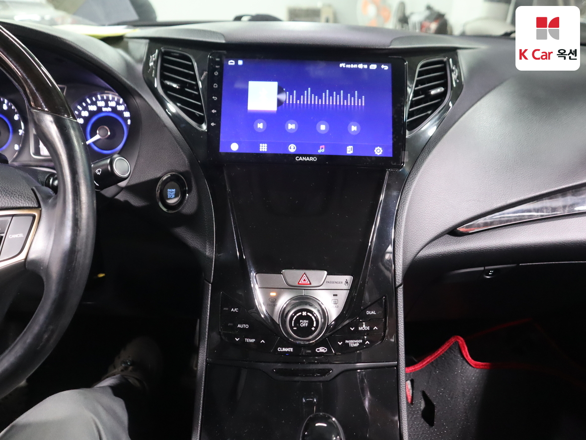 Hyundai AZERA 2012 - Image 6