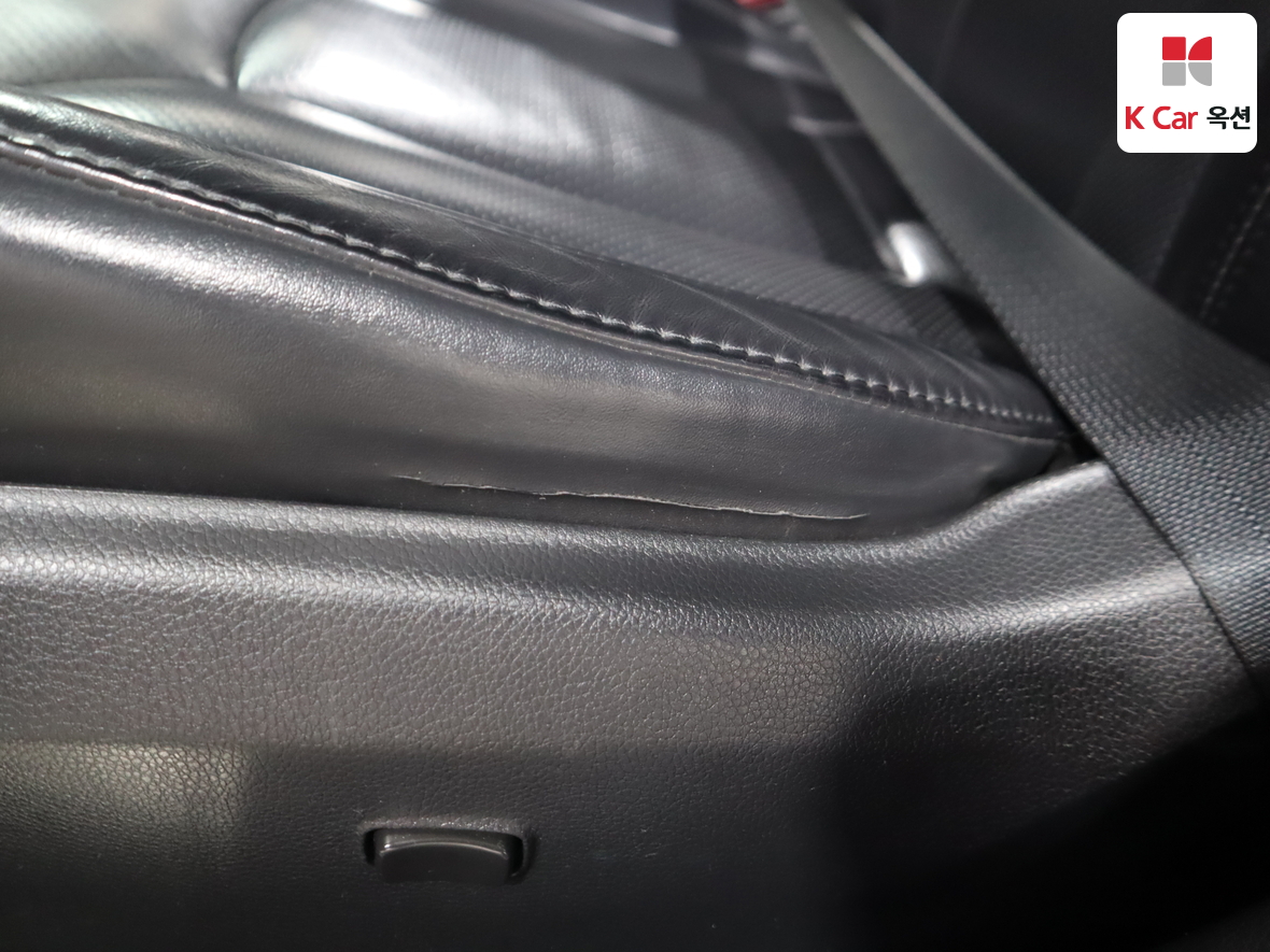 Hyundai AZERA 2012 - Image 20