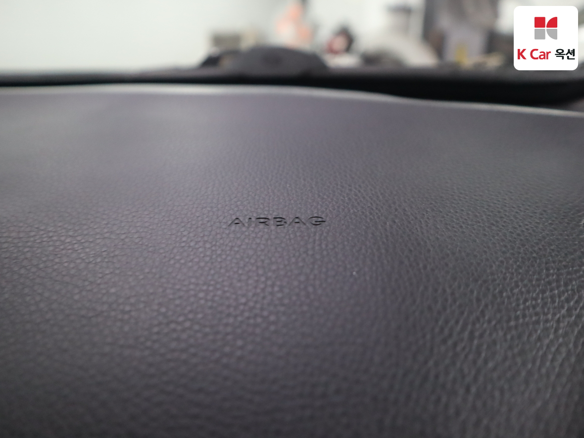 Hyundai AZERA 2012 - Image 32