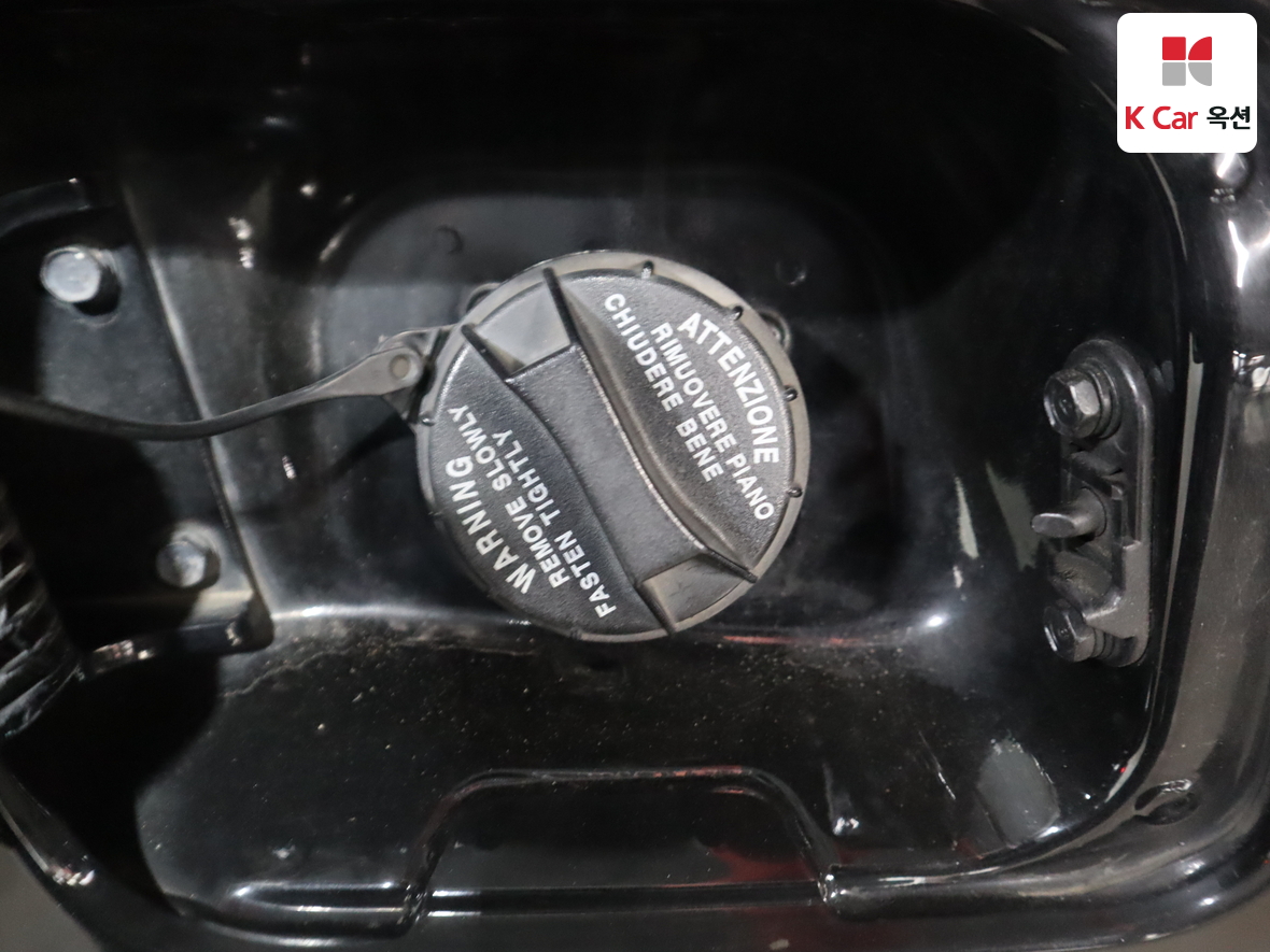 Hyundai AZERA 2012 - Image 26