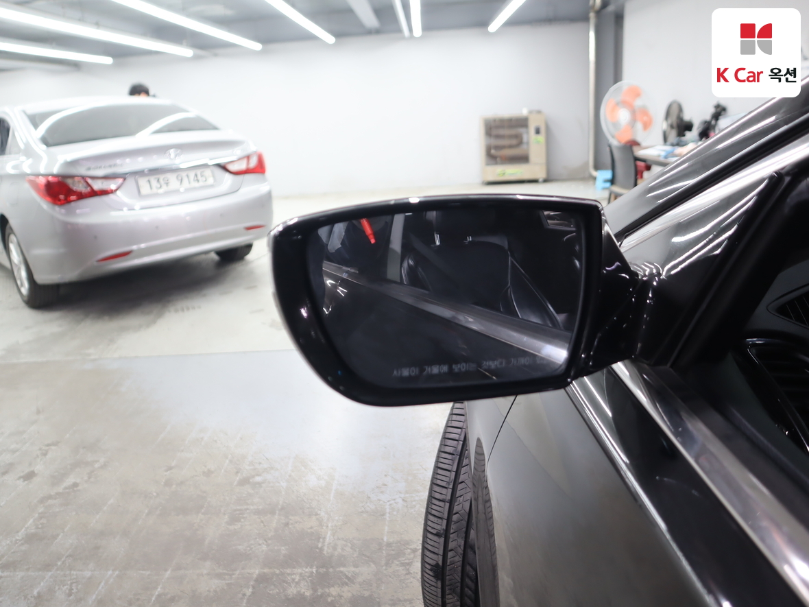 Hyundai AZERA 2012 - Image 22