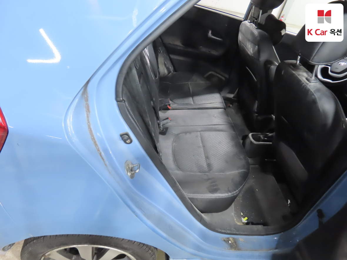 Kia Morning 2015 - Image 28